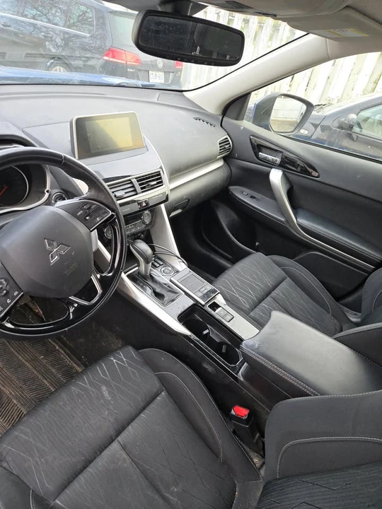 2018 Mitsubishi Eclipse Cross - Image 5 of 8