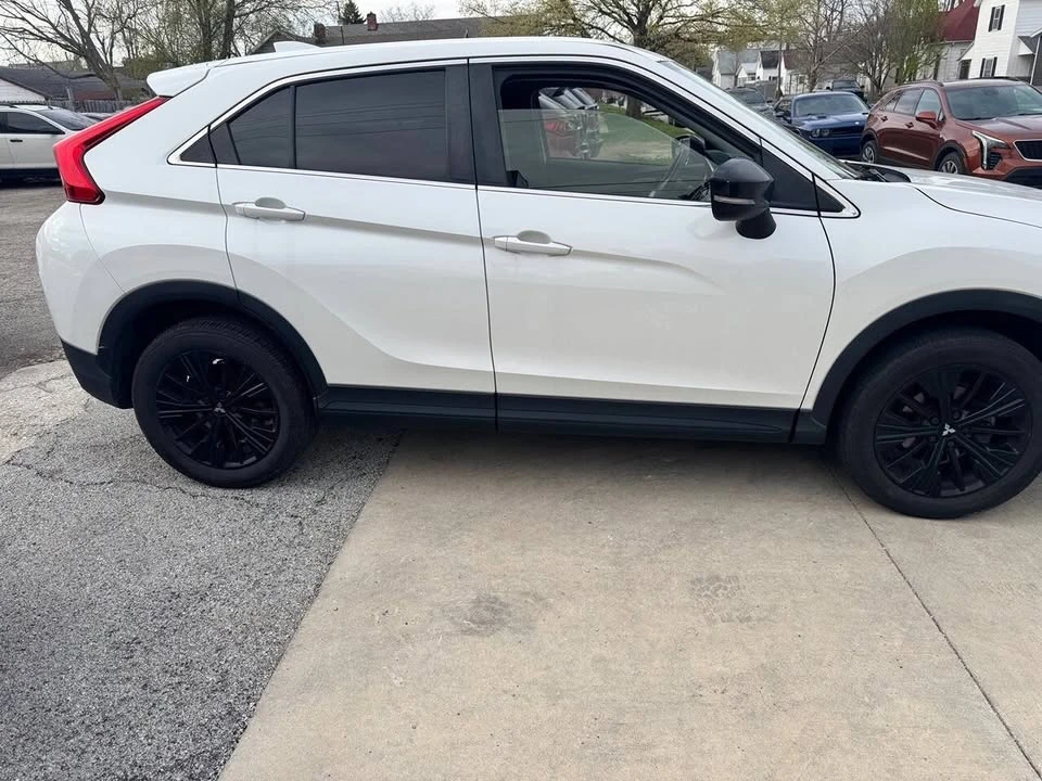 2018 Mitsubishi Eclipse Cross - Image 18 of 20