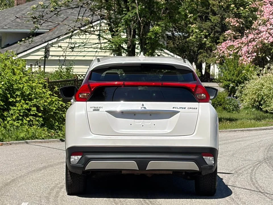 2018 Mitsubishi Eclipse Cross - Image 4 of 14