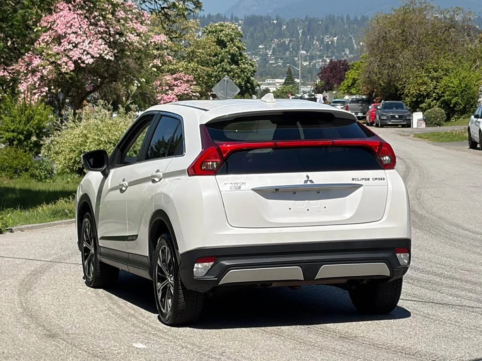 2018 Mitsubishi Eclipse Cross - Image 5 of 14