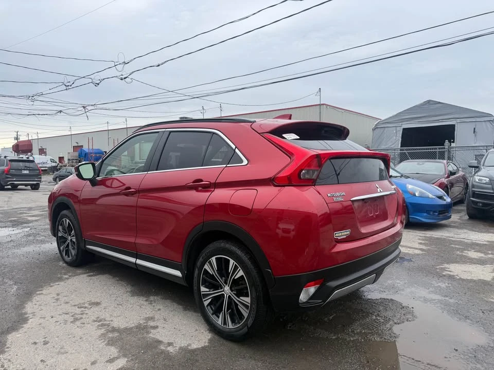 2018 Mitsubishi Eclipse Cross - Image 2 of 16