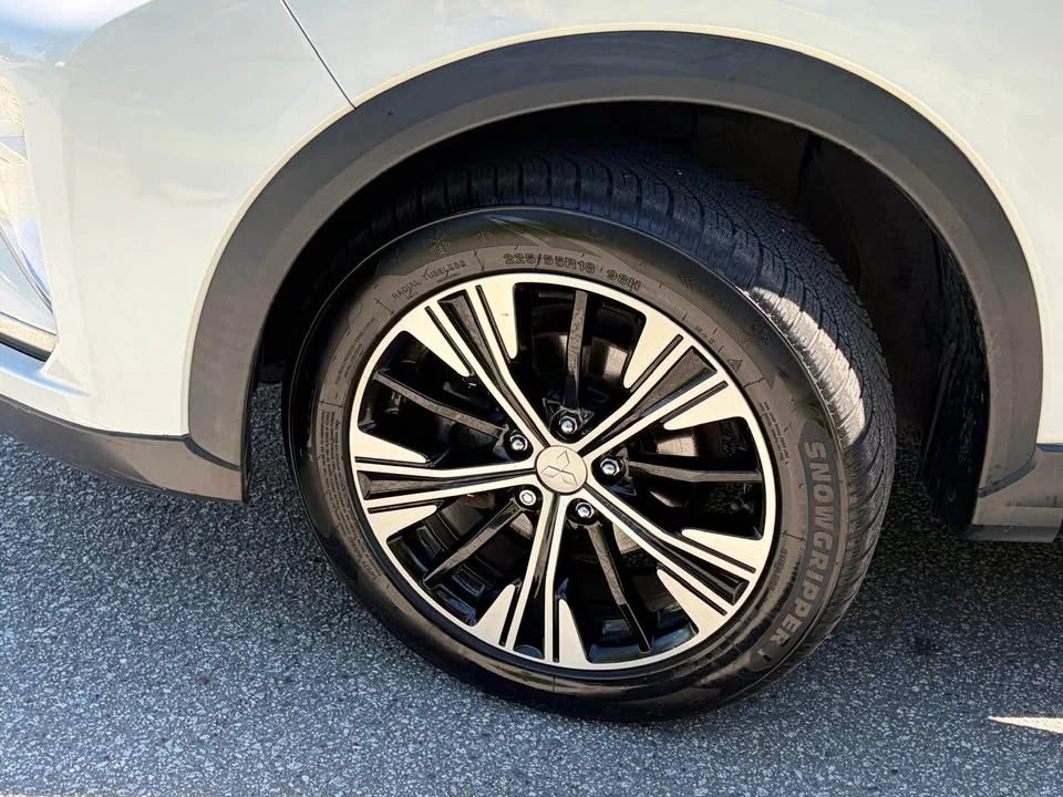 2018 Mitsubishi Eclipse Cross - Image 12 of 14