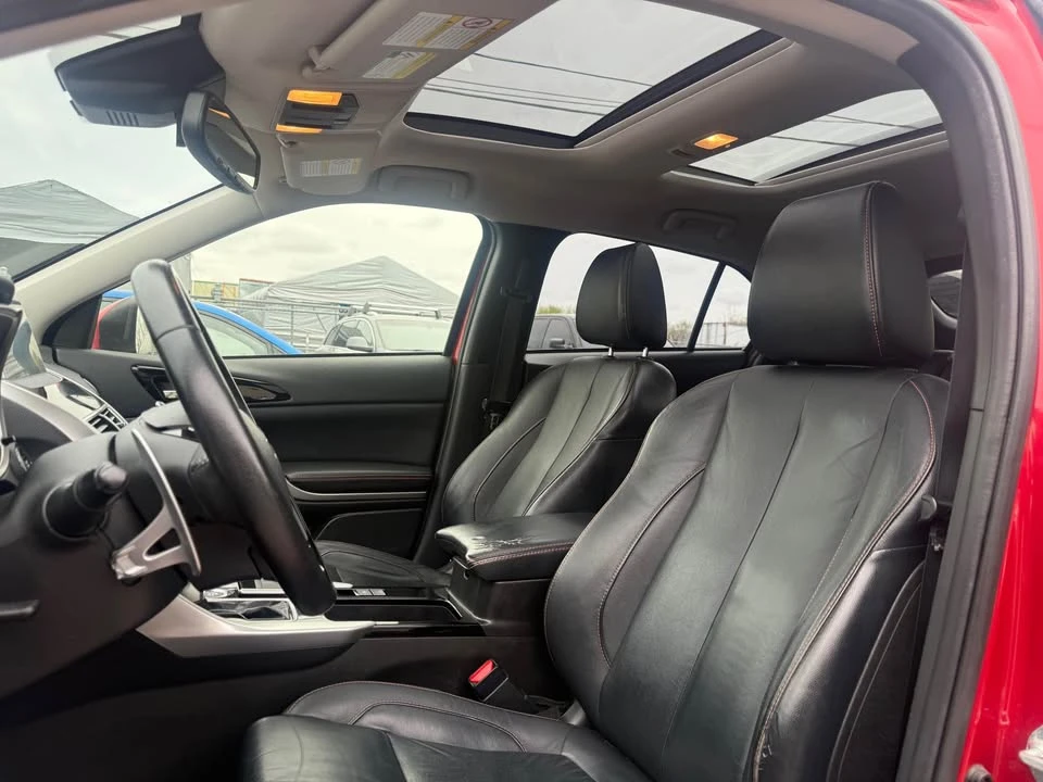 2018 Mitsubishi Eclipse Cross - Image 5 of 15