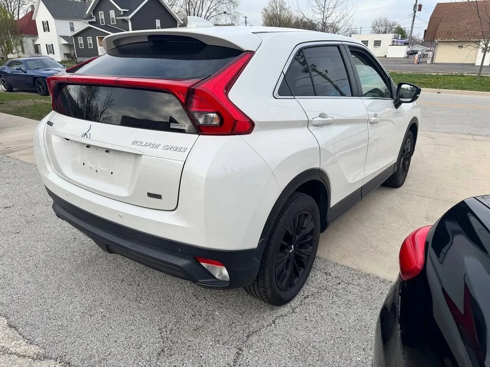 2018 Mitsubishi Eclipse Cross - Image 15 of 20