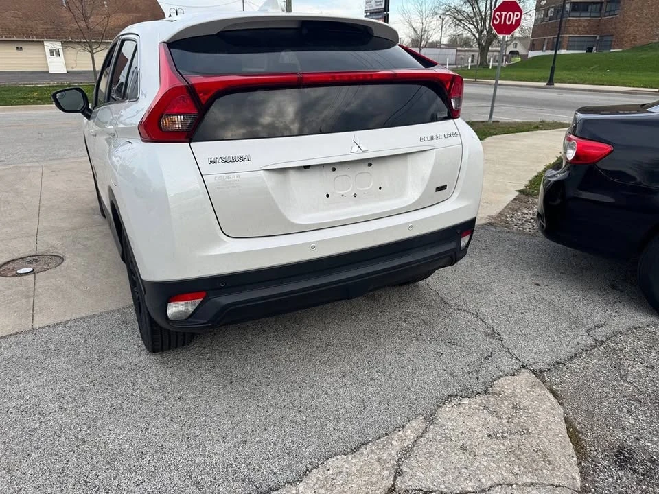 2018 Mitsubishi Eclipse Cross - Image 13 of 20