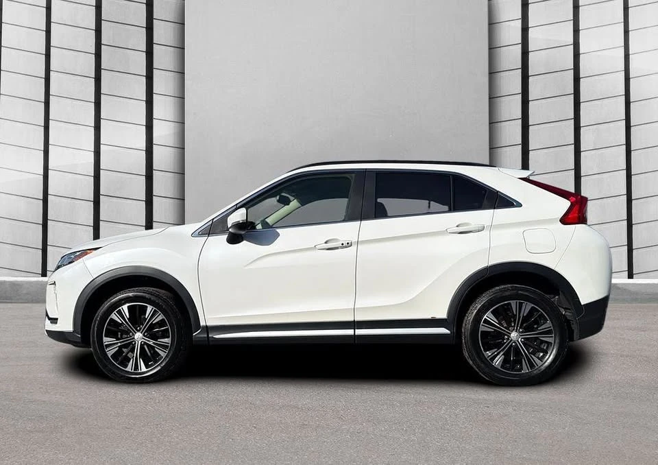 2018 Mitsubishi Eclipse Cross - Image 3 of 20