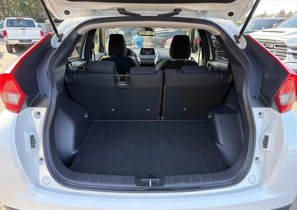 2018 Mitsubishi Eclipse Cross - Image 12 of 20