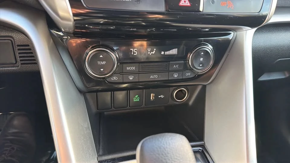 2018 Mitsubishi Eclipse Cross - Image 15 of 17