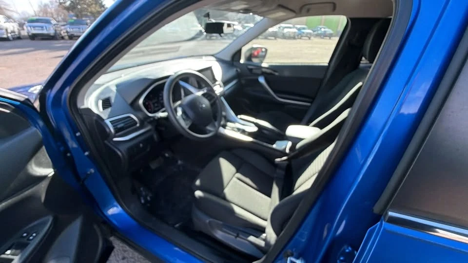 2018 Mitsubishi Eclipse Cross - Image 8 of 17