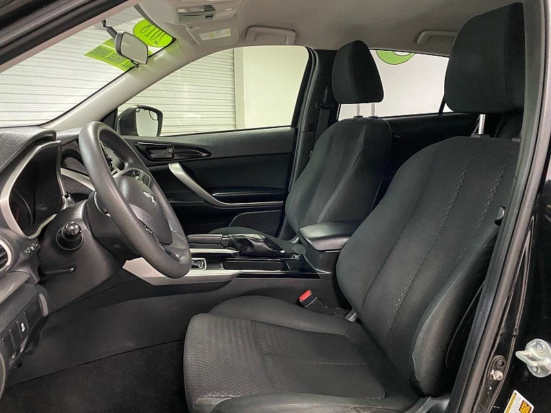 2018 Mitsubishi Eclipse Cross - Image 10 of 20
