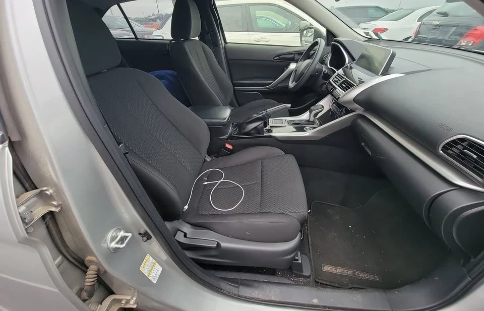 2018 Mitsubishi Eclipse Cross - Image 7 of 7