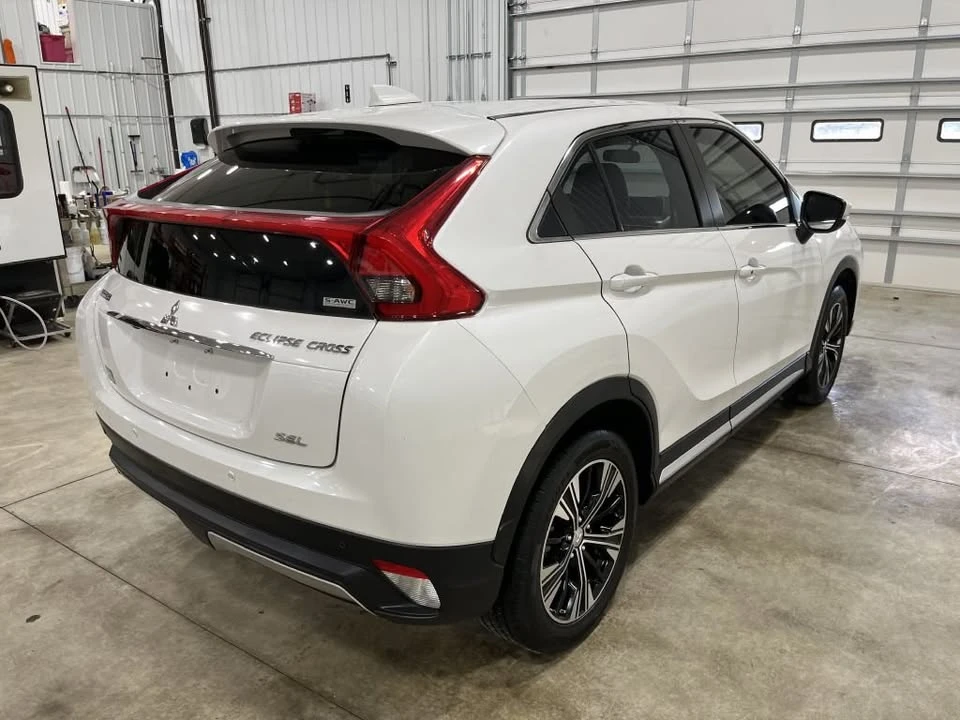 2018 Mitsubishi Eclipse Cross - Image 3 of 14