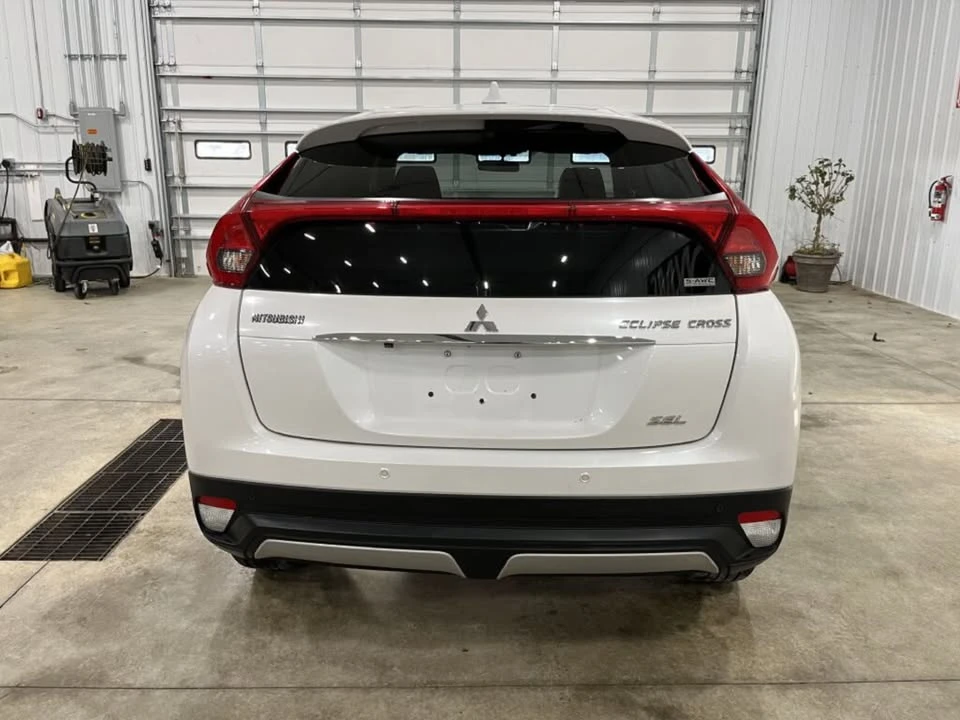 2018 Mitsubishi Eclipse Cross - Image 13 of 14