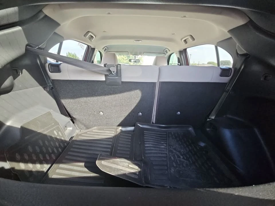 2018 Mitsubishi Eclipse Cross - Image 6 of 10