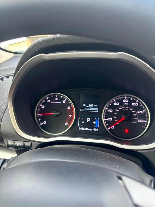 2018 Mitsubishi Eclipse Cross - Image 11 of 14