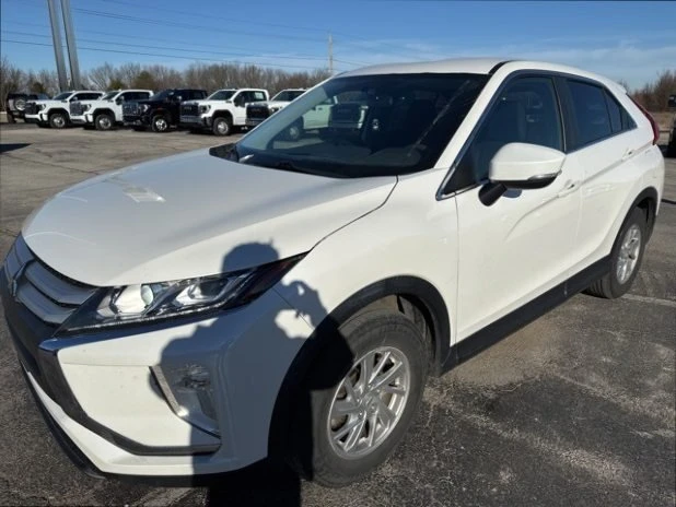 2018 Mitsubishi Eclipse Cross - Image 5 of 12