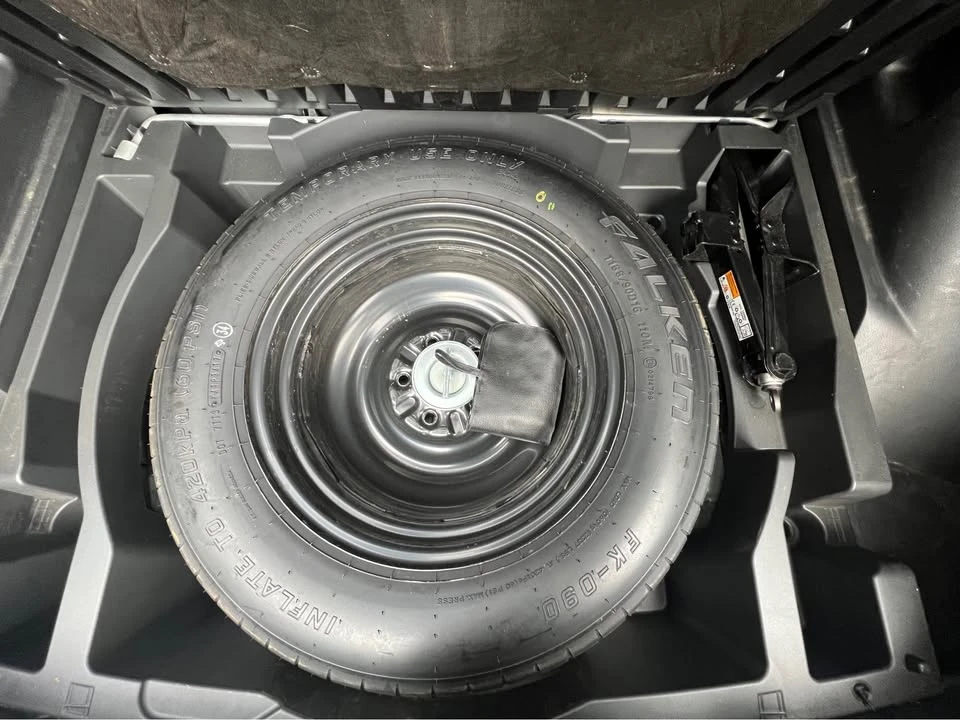 2018 Mitsubishi Eclipse Cross - Image 17 of 19