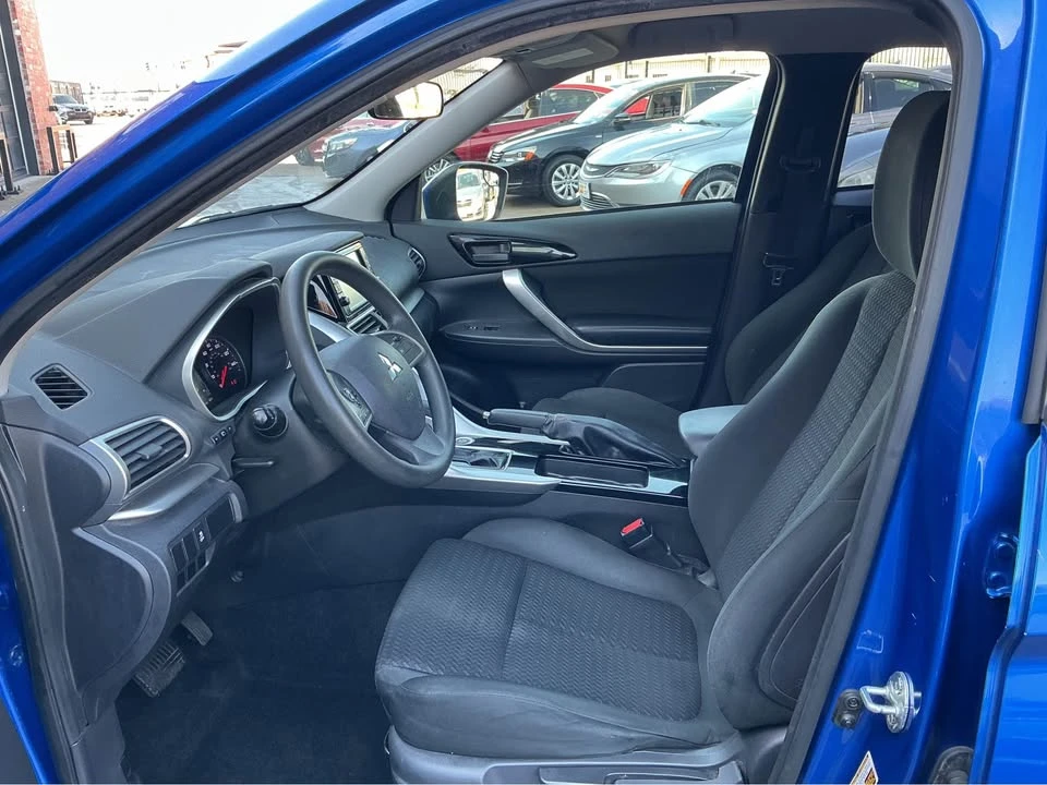 2018 Mitsubishi Eclipse Cross - Image 7 of 9