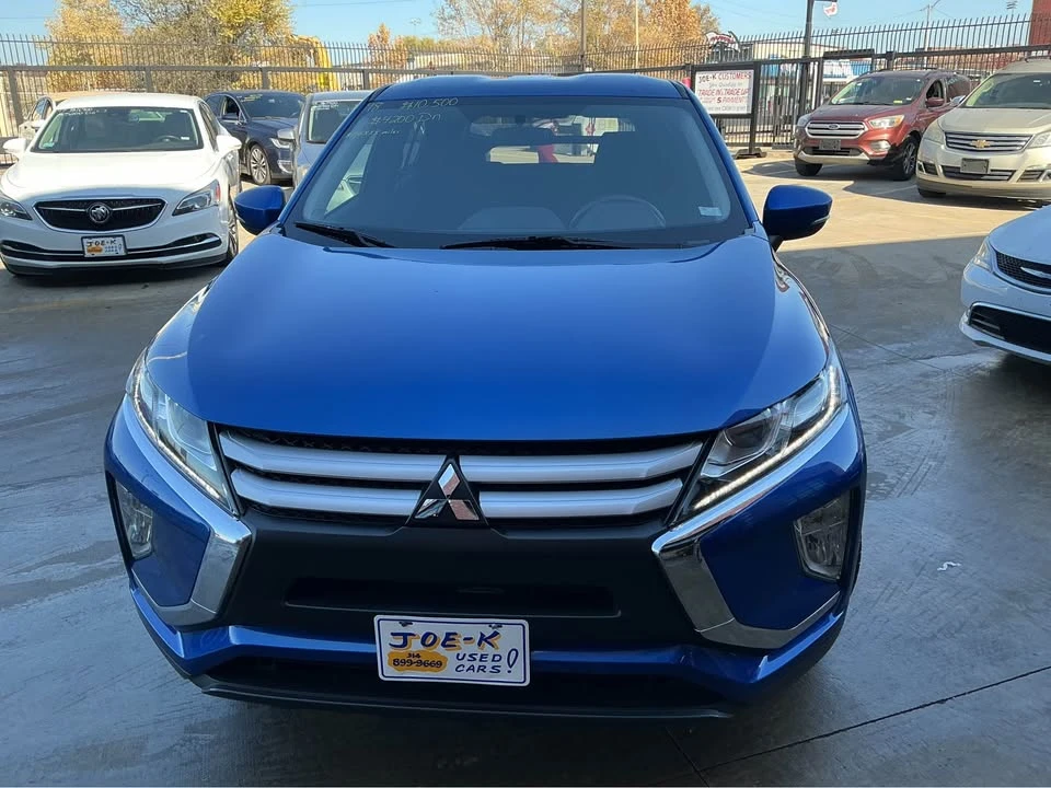 2018 Mitsubishi Eclipse Cross - Image 2 of 9