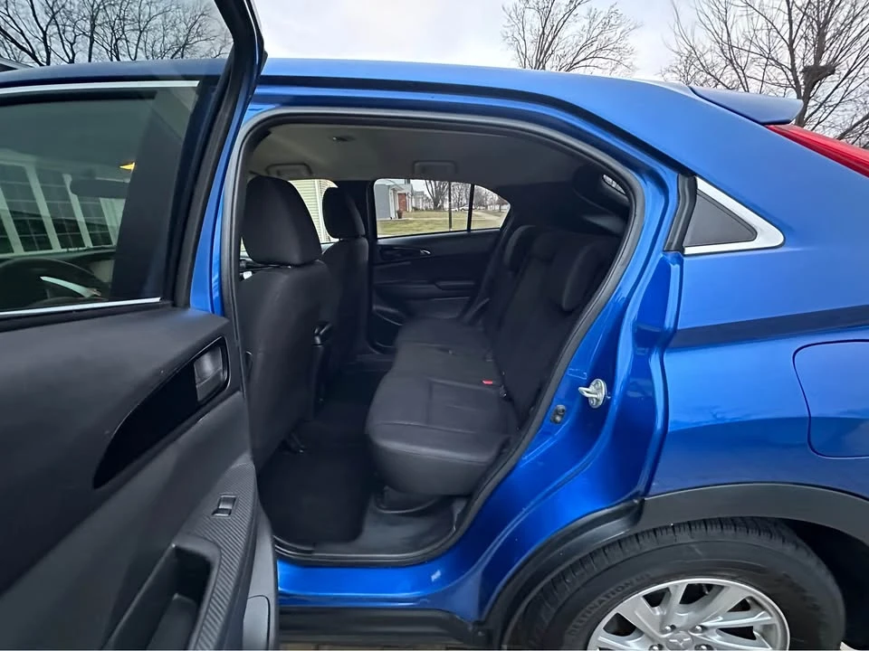 2018 Mitsubishi Eclipse Cross - Image 12 of 15