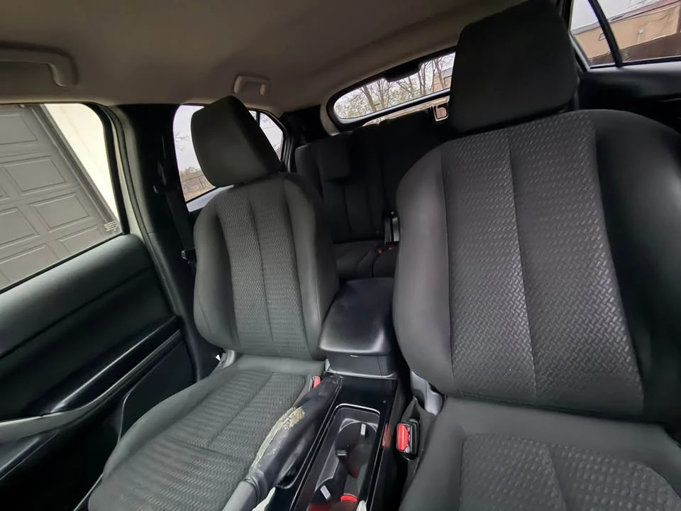 2018 Mitsubishi Eclipse Cross - Image 10 of 11