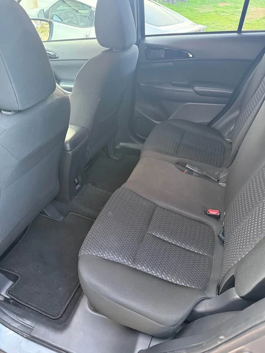 2018 Mitsubishi Eclipse Cross - Image 7 of 8