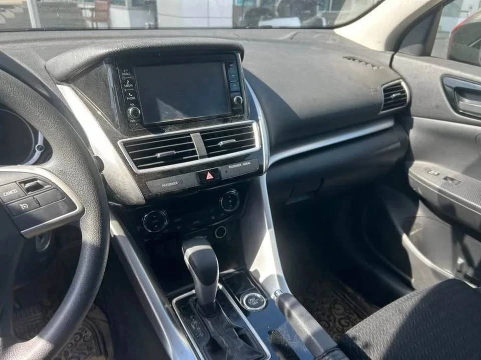 2018 Mitsubishi Eclipse Cross - Image 6 of 13