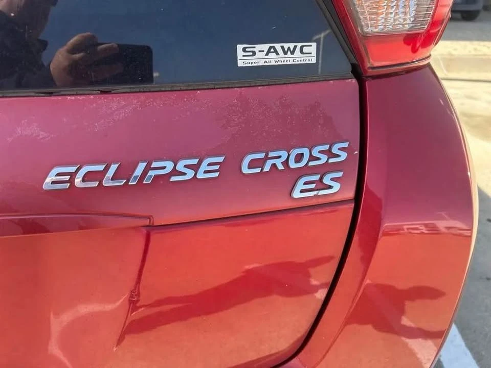 2018 Mitsubishi Eclipse Cross - Image 9 of 13