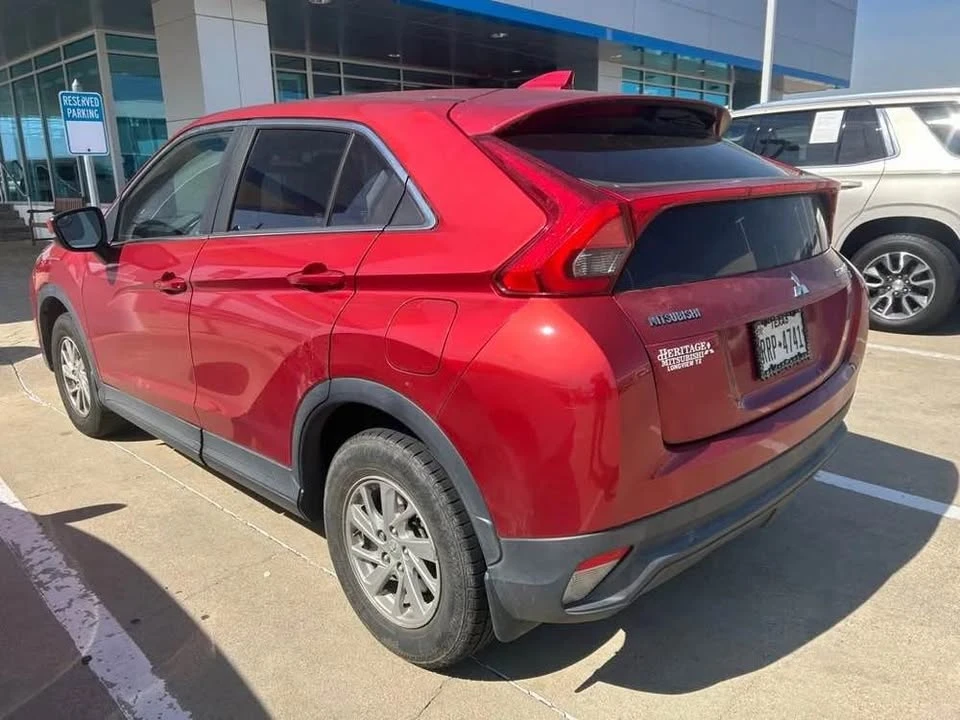 2018 Mitsubishi Eclipse Cross - Image 8 of 13
