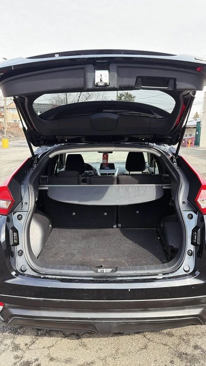 2018 Mitsubishi Eclipse Cross - Image 16 of 17