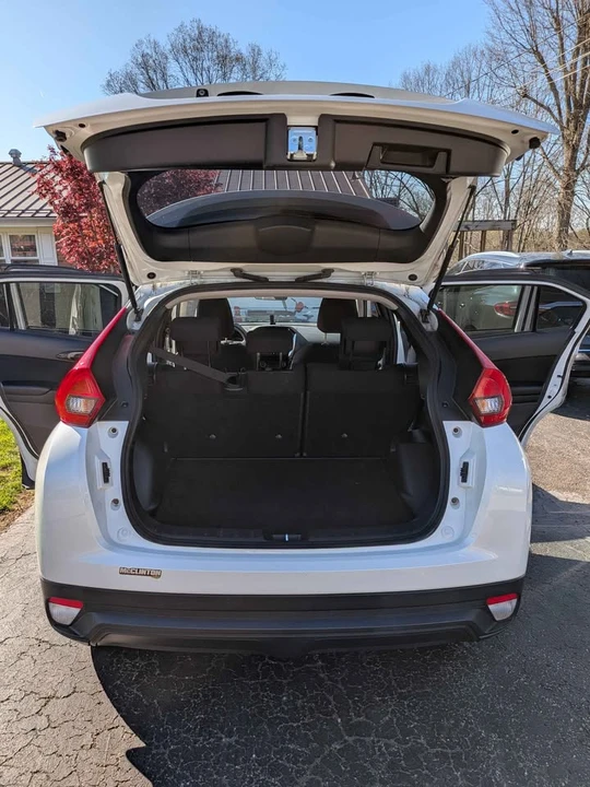 2018 Mitsubishi Eclipse Cross - Image 7 of 13