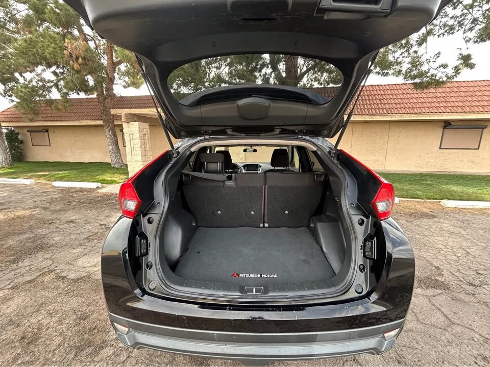 2018 Mitsubishi Eclipse Cross - Image 7 of 10