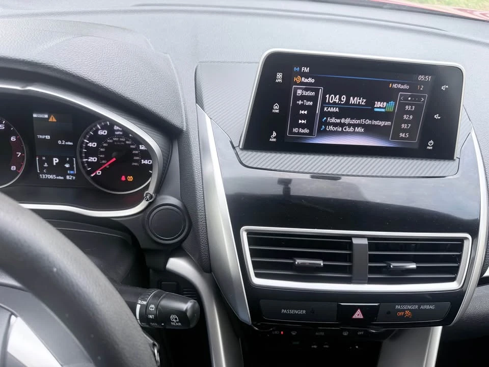 2018 Mitsubishi Eclipse Cross - Image 6 of 10