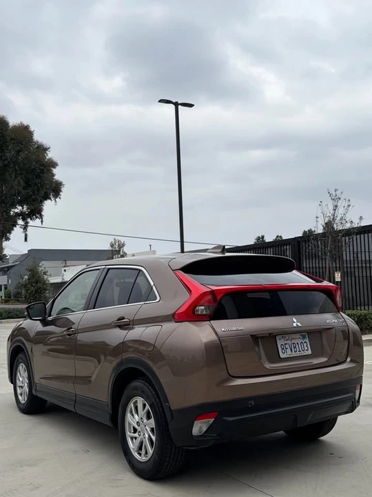 2018 Mitsubishi Eclipse Cross - Image 7 of 20