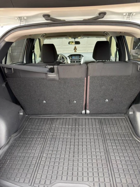 2018 Mitsubishi Eclipse Cross - Image 6 of 10