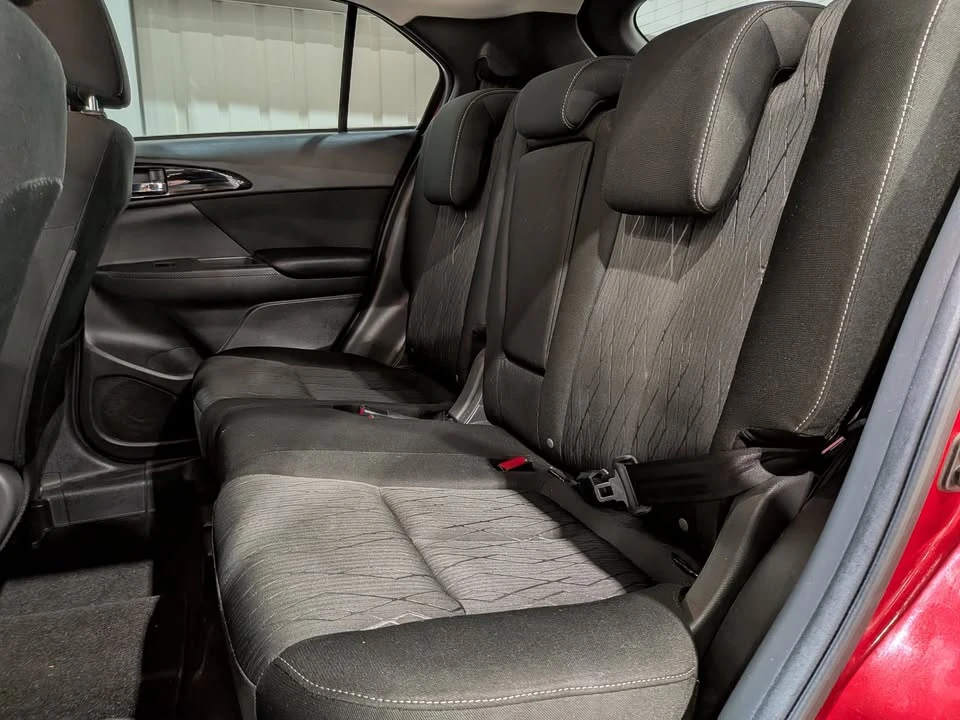 2018 Mitsubishi Eclipse Cross - Image 14 of 20