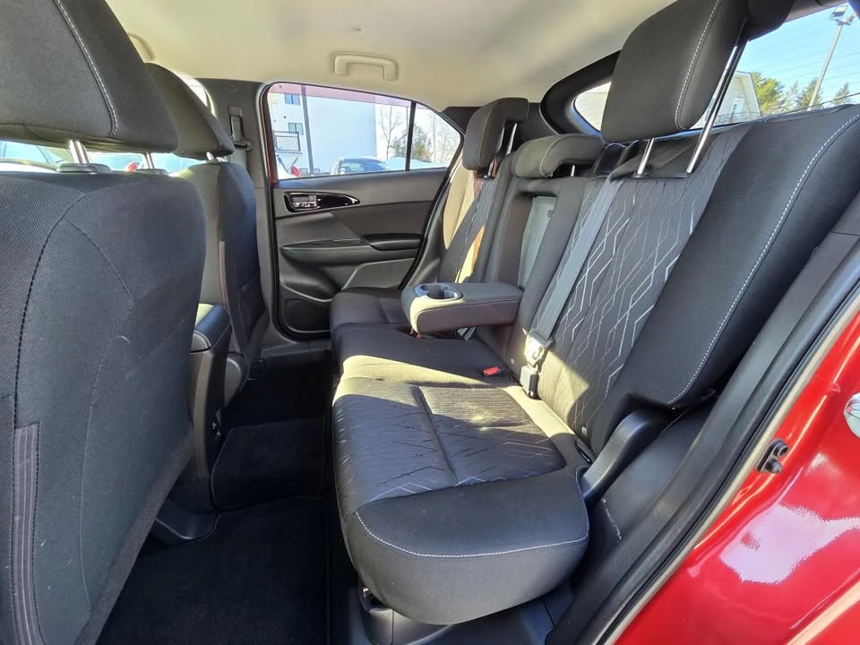 2018 Mitsubishi Eclipse Cross - Image 9 of 20