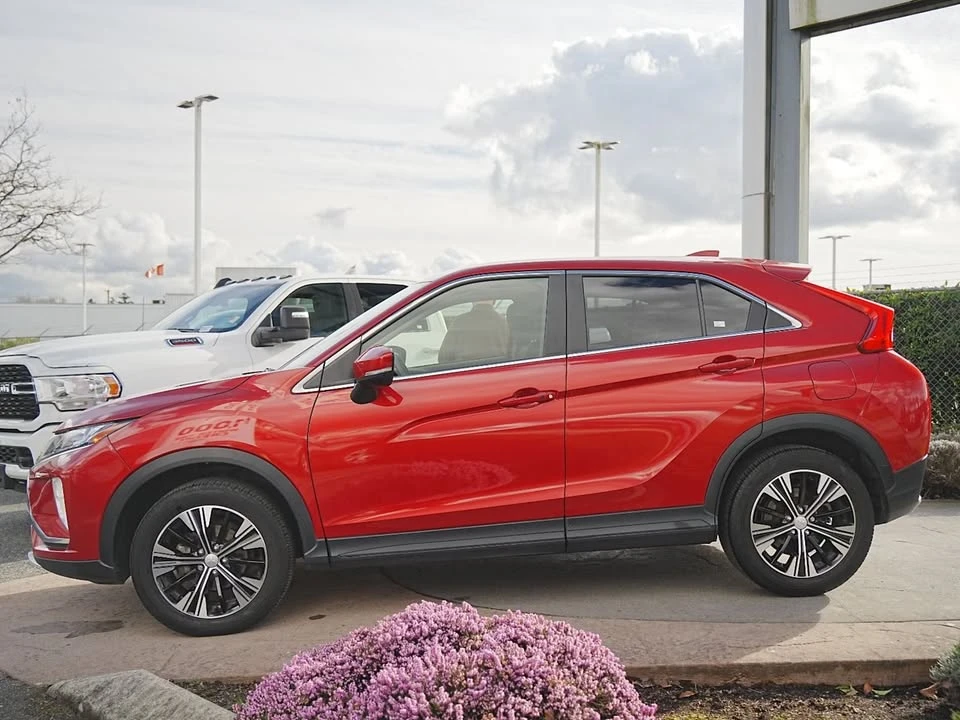 2018 Mitsubishi Eclipse Cross - Image 4 of 19