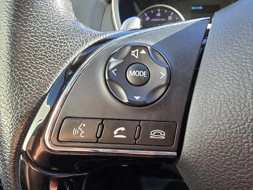 2018 Mitsubishi Eclipse Cross - Image 12 of 20