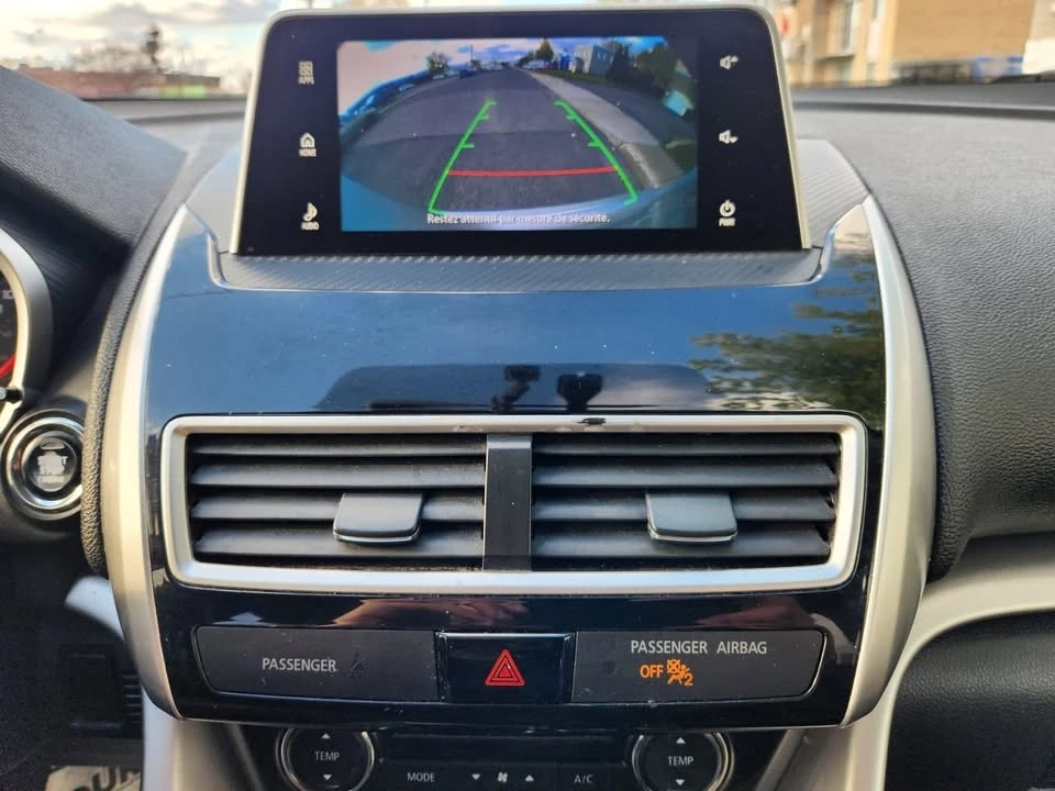 2018 Mitsubishi Eclipse Cross - Image 11 of 19