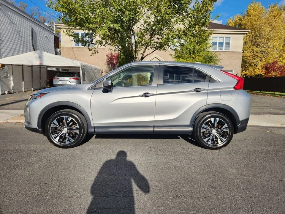 2018 Mitsubishi Eclipse Cross - Image 3 of 19