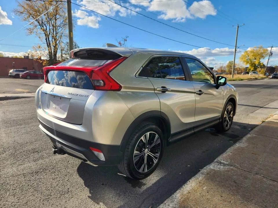 2018 Mitsubishi Eclipse Cross - Image 4 of 18