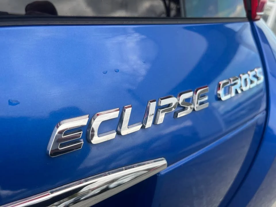 2018 Mitsubishi Eclipse Cross - Image 7 of 19