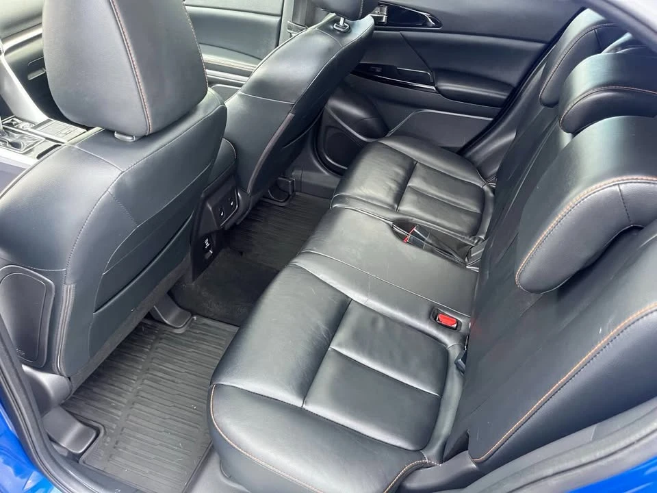 2018 Mitsubishi Eclipse Cross - Image 17 of 19