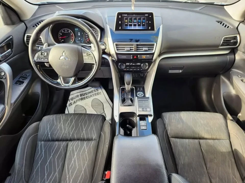2018 Mitsubishi Eclipse Cross - Image 7 of 16