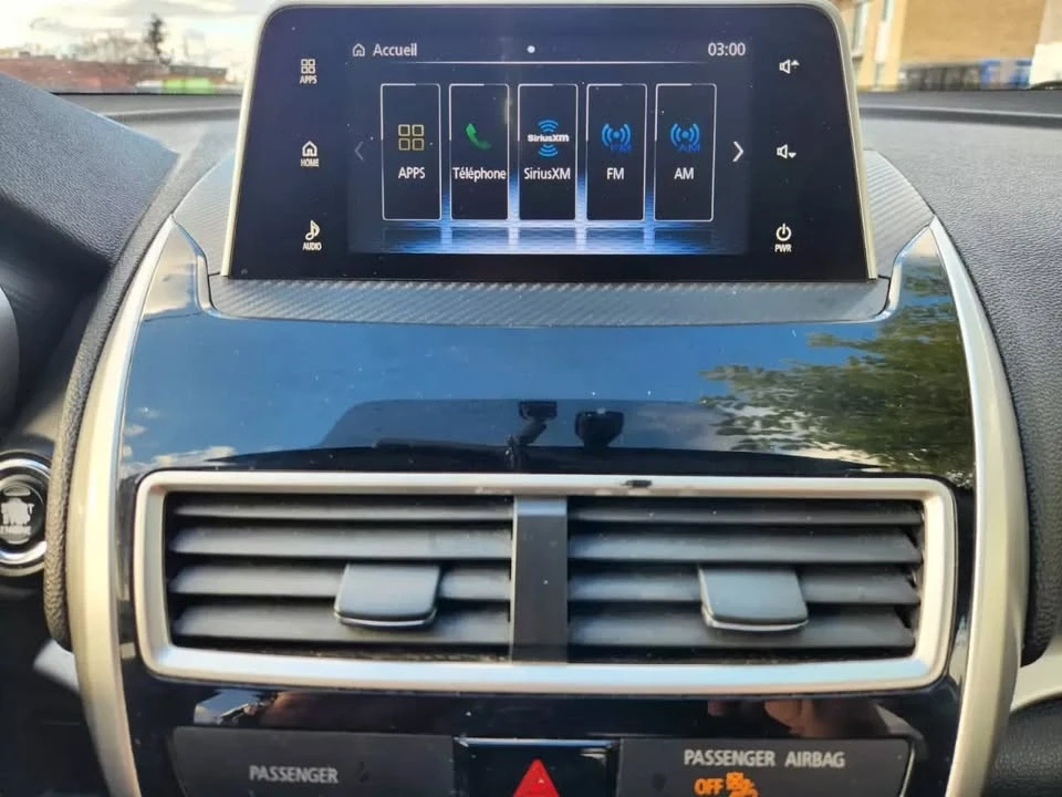 2018 Mitsubishi Eclipse Cross - Image 10 of 16