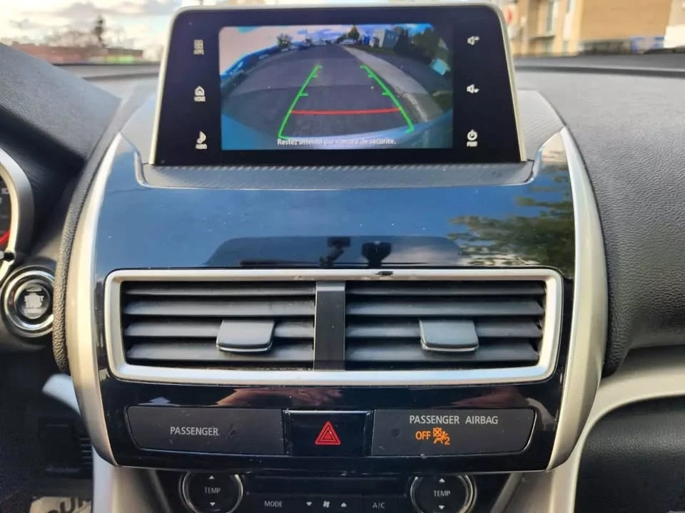 2018 Mitsubishi Eclipse Cross - Image 11 of 16