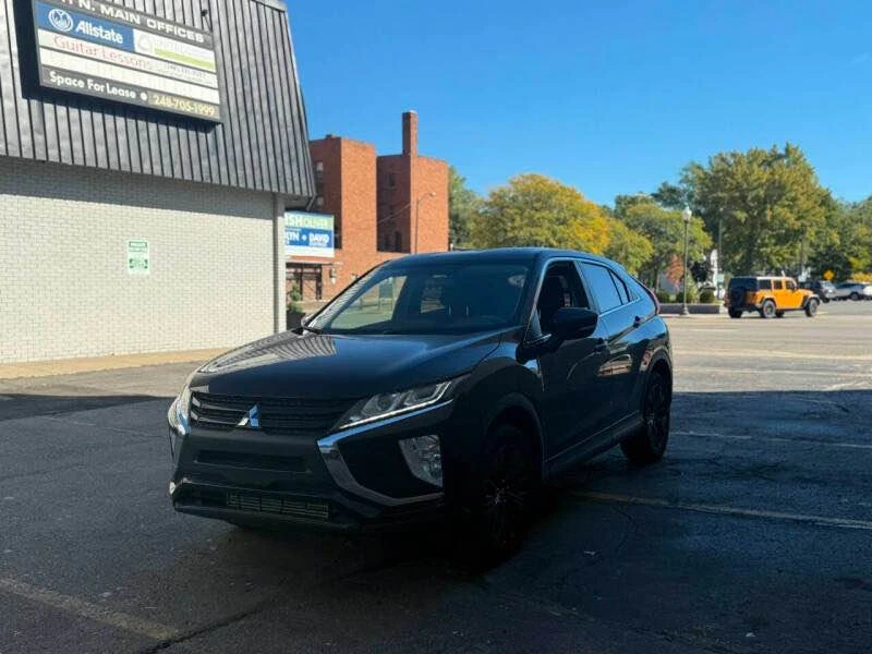 2018 Mitsubishi Eclipse Cross - Image 3 of 12