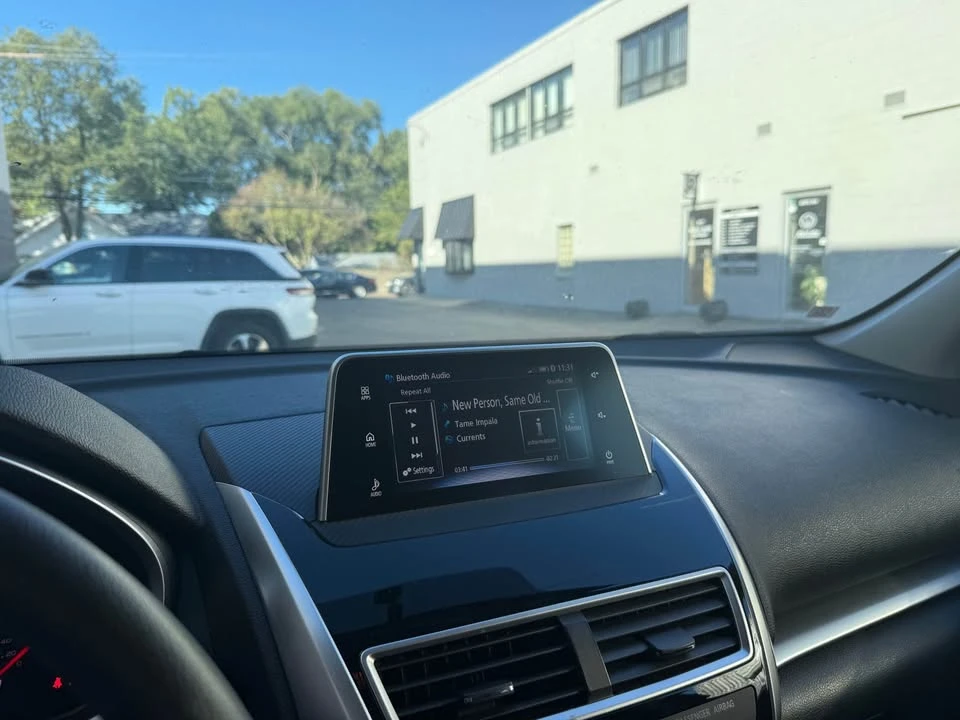 2018 Mitsubishi Eclipse Cross - Image 12 of 14