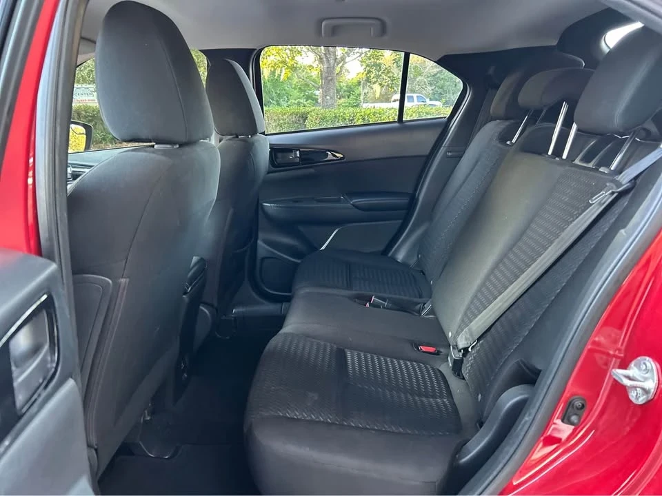 2018 Mitsubishi Eclipse Cross - Image 9 of 19